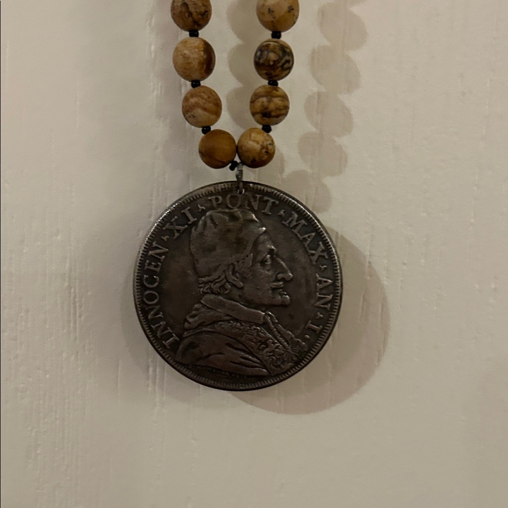 Rockstar In Rome necklace - Picture 4 of 7